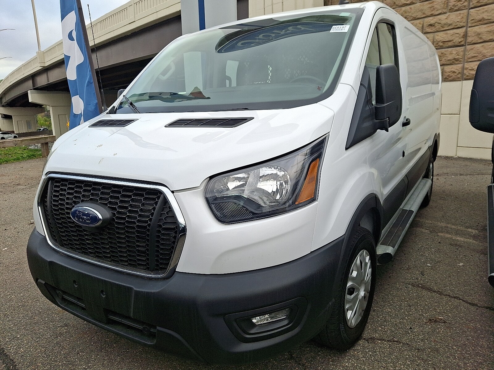 Used 2024 Ford Transit 250 - photo 6