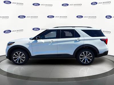 2027 Ford Explorer 4WD SUV for sale #10078 - photo 2