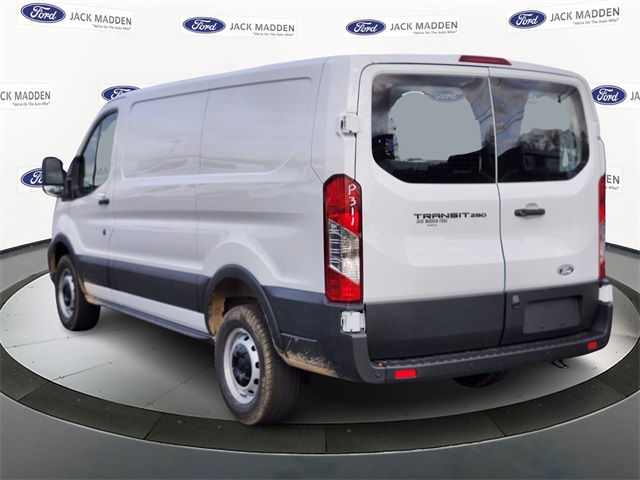 New 2026 Ford Transit 250 - photo 6