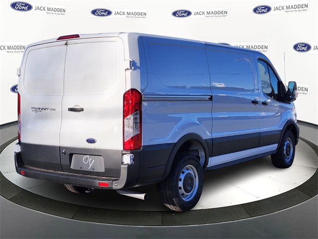 New 2025 Ford Transit 250 - photo 8