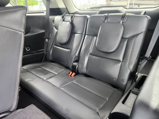 Used 2025 Ford Explorer - photo 18