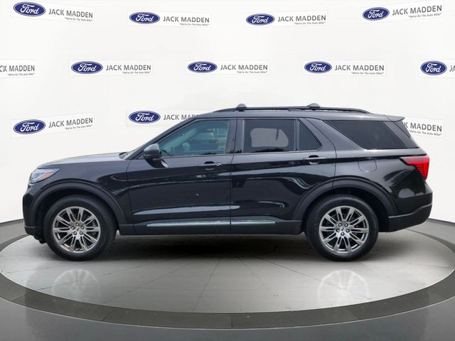 Used 2025 Ford Explorer - photo 1
