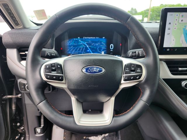 Used 2025 Ford Explorer - photo 31