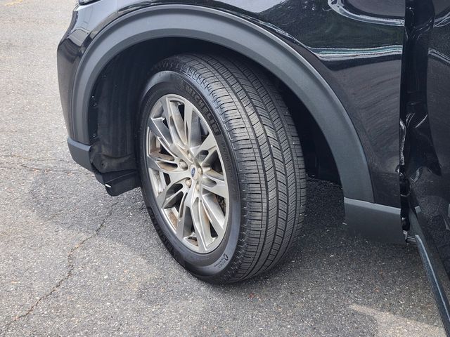 Used 2025 Ford Explorer - photo 37