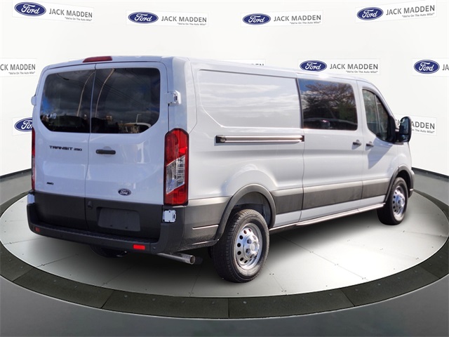 New 2026 Ford Transit 250 - photo 8