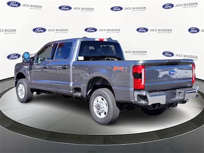 New 2025 Ford F-350 XLT Crew Cab for sale #25235 - photo 2