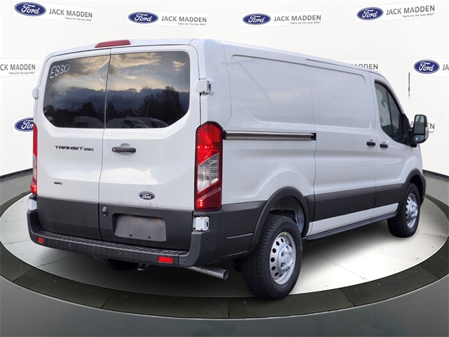 New 2026 Ford Transit 250 - photo 8
