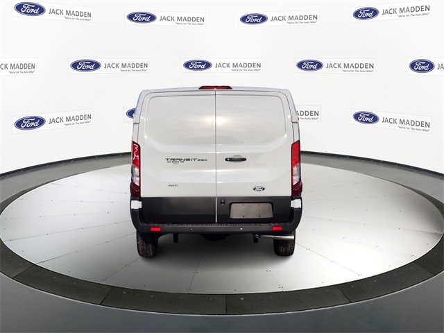 New 2026 Ford Transit 250 - photo 7