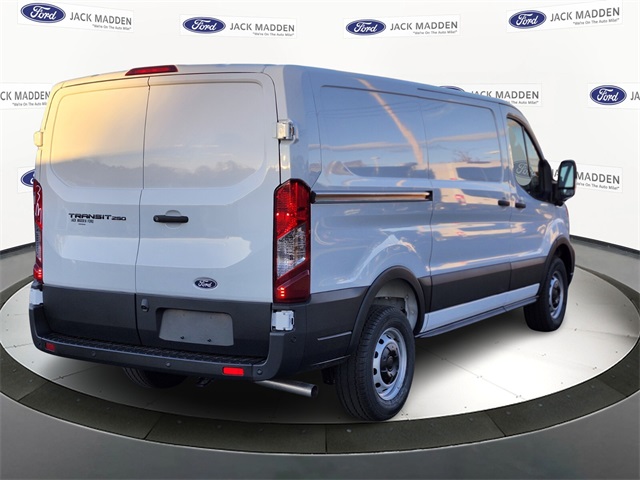 New 2026 Ford Transit 250 - photo 8