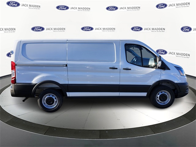 New 2026 Ford Transit 250 - photo 8