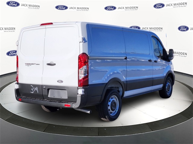 New 2026 Ford Transit 250 - photo 8