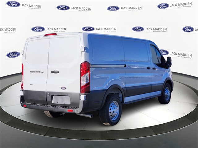 New 2026 Ford Transit 250 - photo 8