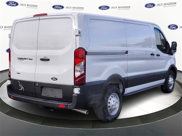 New 2026 Ford Transit 250 - photo 8