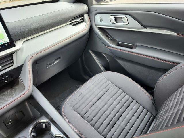 New 2026 Ford Explorer - photo 17
