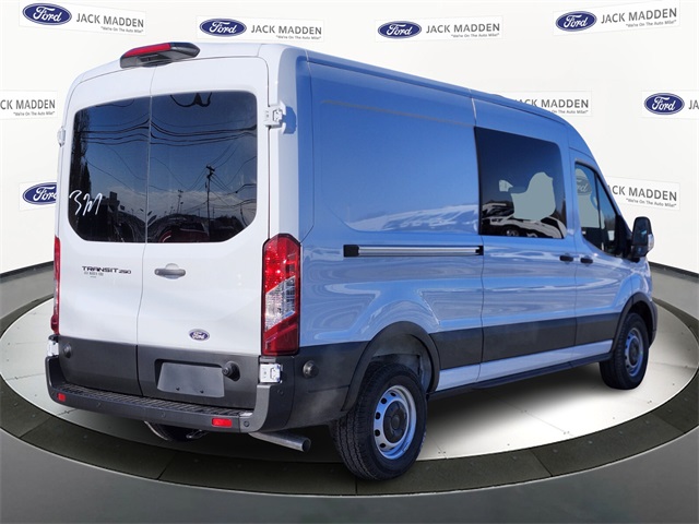 New 2026 Ford Transit 250 - photo 7