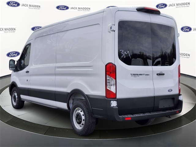 New 2026 Ford Transit 250 - photo 5