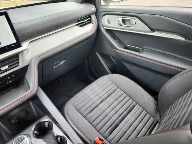 New 2026 Ford Explorer - photo 17