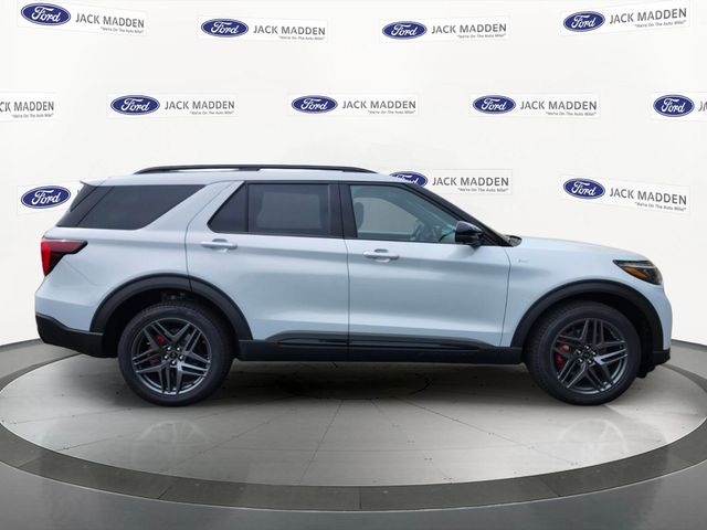 New 2026 Ford Explorer - photo 8