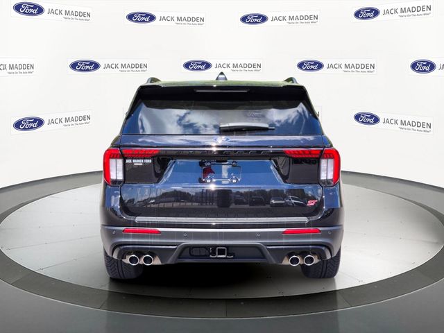 Used 2025 Ford Explorer - photo 5