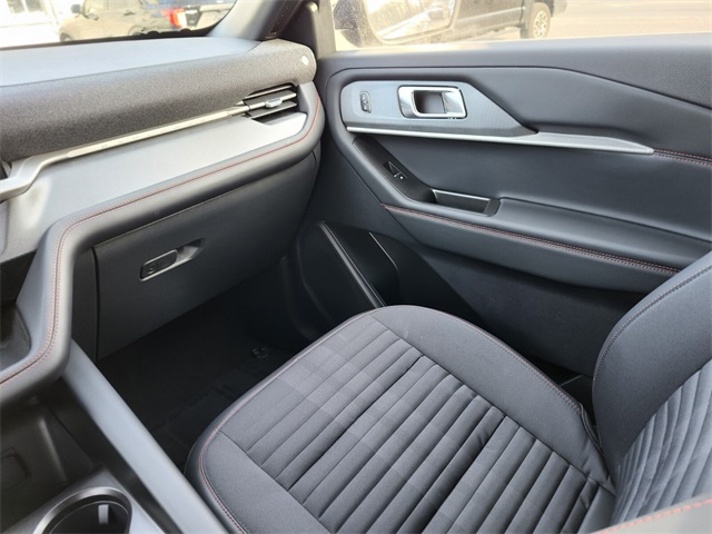 New 2026 Ford Explorer - photo 17
