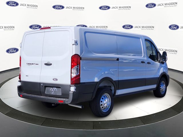 New 2026 Ford Transit 250 - photo 8