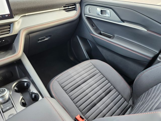 New 2026 Ford Explorer - photo 17