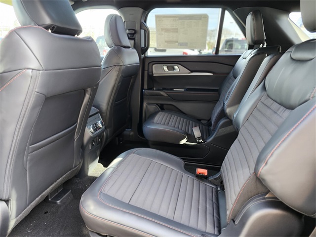 New 2026 Ford Explorer - photo 18