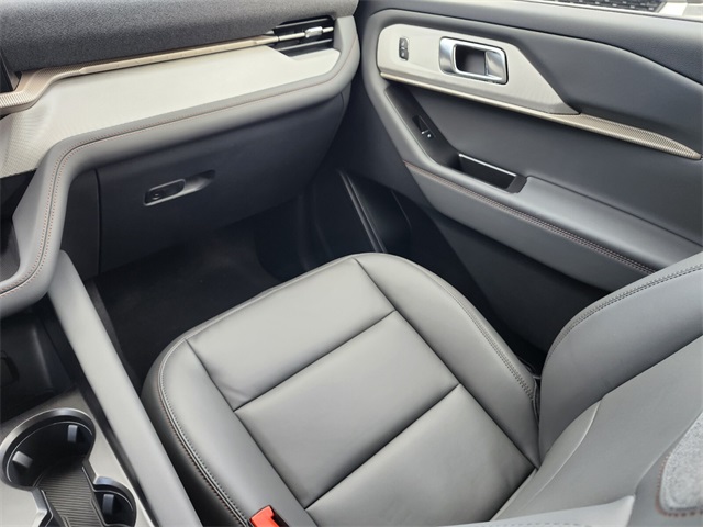 New 2026 Ford Explorer - photo 17