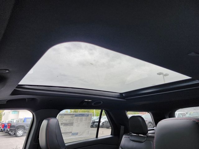 New 2026 Ford Explorer - photo 25