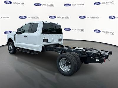 New 2025 Ford F-350 XL Super Cab 4WD Cab Chassis for sale #C61970 - photo 2