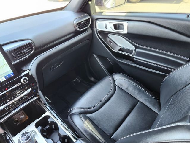 Used 2021 Ford Explorer - photo 17