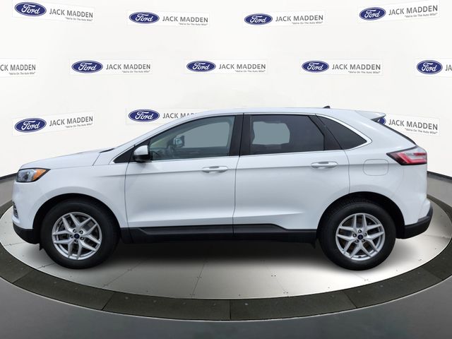 Used 2022 Ford Edge - photo 2
