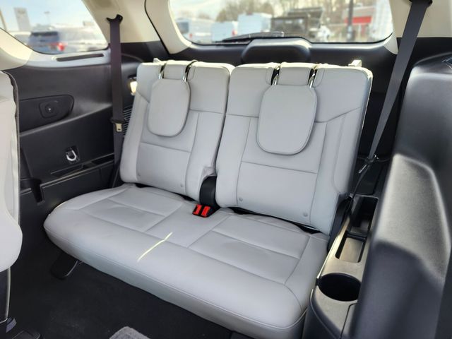Used 2025 Ford Explorer - photo 20