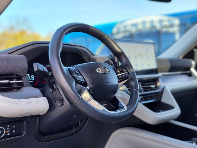 Used 2025 Ford Explorer - photo 23