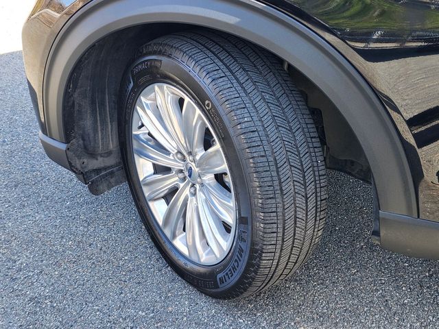 Used 2025 Ford Explorer - photo 40