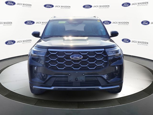 Used 2025 Ford Explorer - photo 10