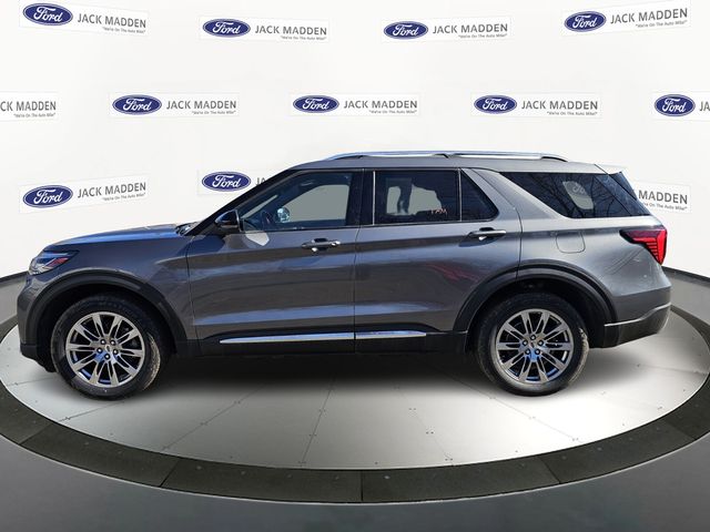 Used 2025 Ford Explorer - photo 2