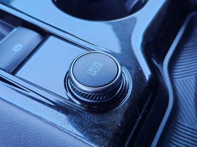 Used 2025 Ford Explorer - photo 31
