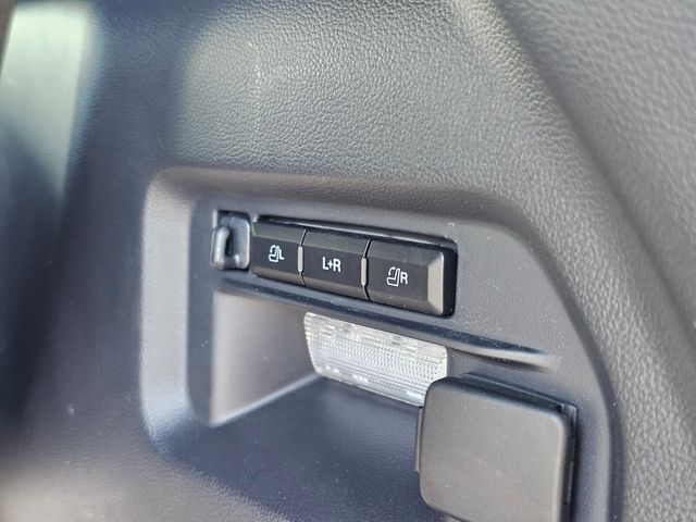 Used 2025 Ford Explorer - photo 38