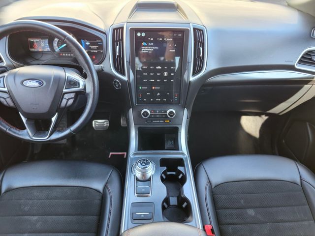 Used 2022 Ford Edge - photo 16