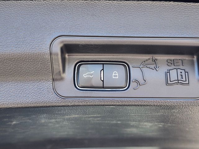 Used 2022 Ford Explorer - photo 36