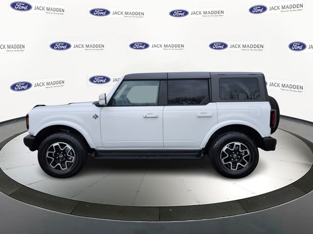 Used 2025 Ford Bronco Outer Banks - photo 2