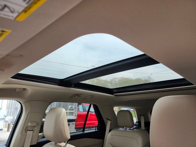 Used 2022 Ford Explorer - photo 23