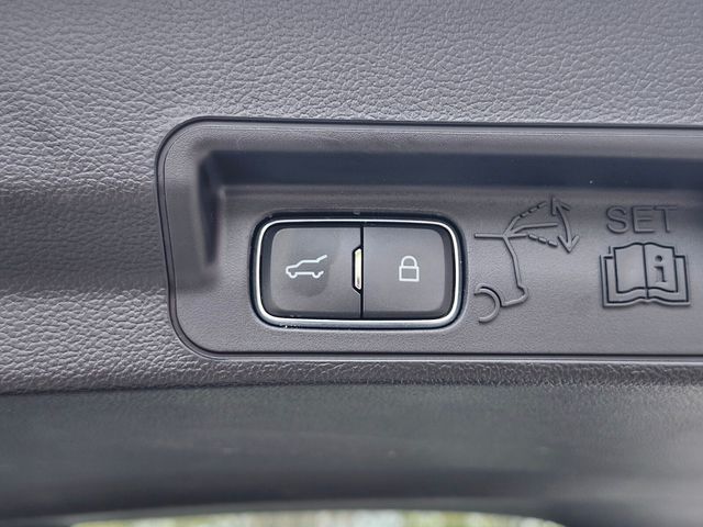 Used 2022 Ford Explorer - photo 36