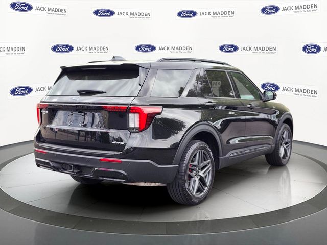 Used 2025 Ford Explorer - photo 7