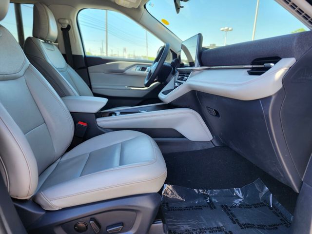 Used 2025 Ford Explorer - photo 13