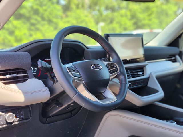 Used 2025 Ford Explorer - photo 23