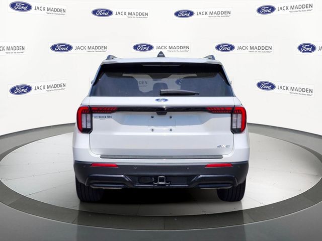 Used 2025 Ford Explorer - photo 6