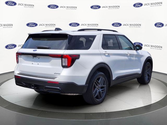 Used 2025 Ford Explorer - photo 7