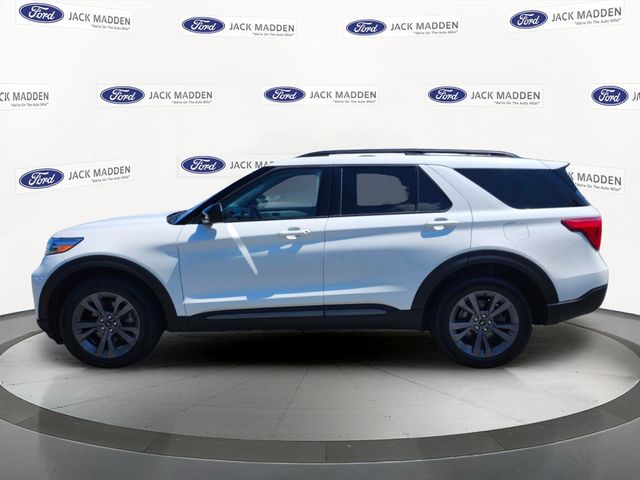 Used 2023 Ford Explorer - photo 2